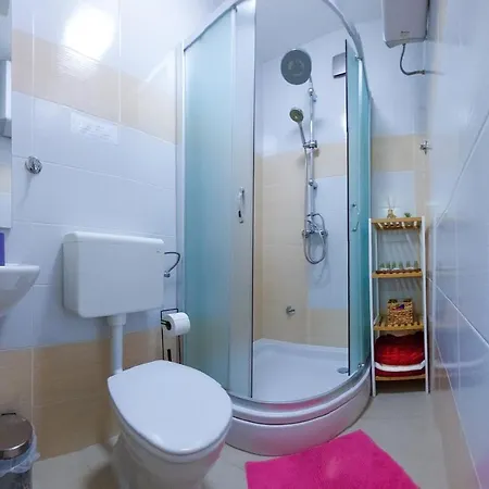 Extraordinary Comfort Mendy